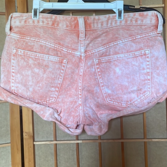 We the Free Shorts Romeo Peach Distressed Mid Rise Rolled Cut Off Shorts - Picture 3 of 11